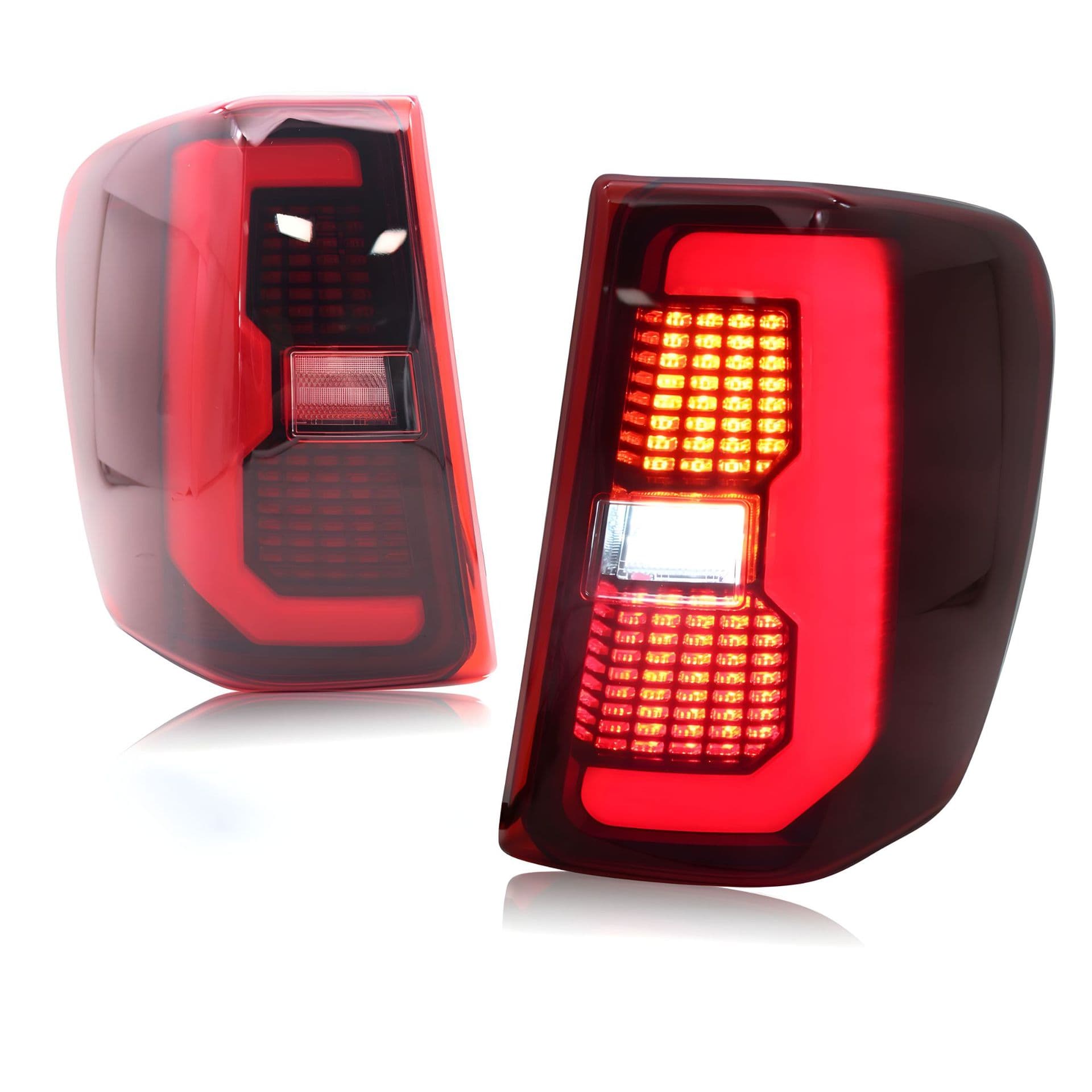 Cross-border compatible with 1999-2004 Jeep Grand Cherokee modified tail lights LED rear turn signal smoked red