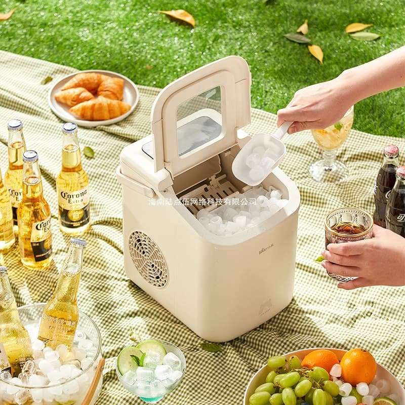 Little Bear ZBJ-C01C5 Mini Ice Maker for Home Use, Milk Tea Shops, and Commercial Use.