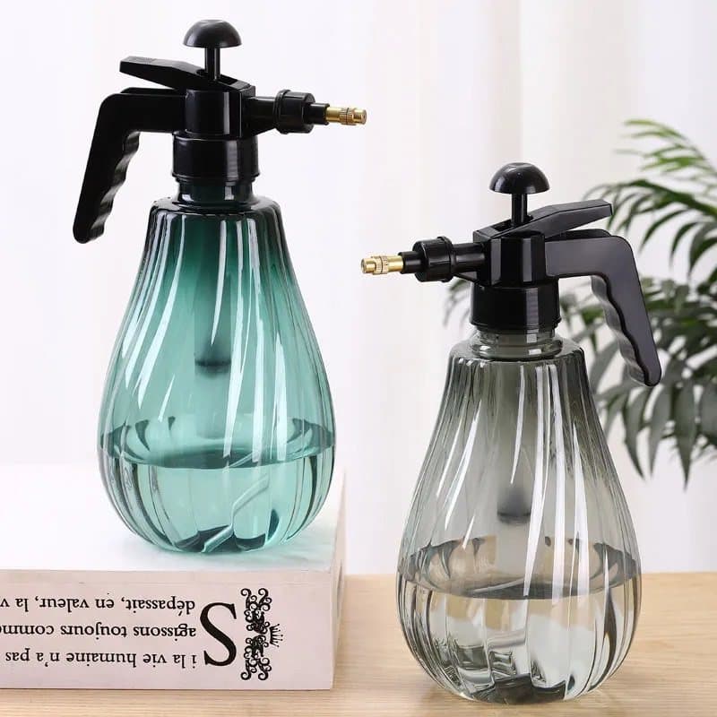 Watering bottle cleaning special floor wiping high-pressure household spraying watering bottle pneumatic flower watering sprayer glass cleaning watering bottle
