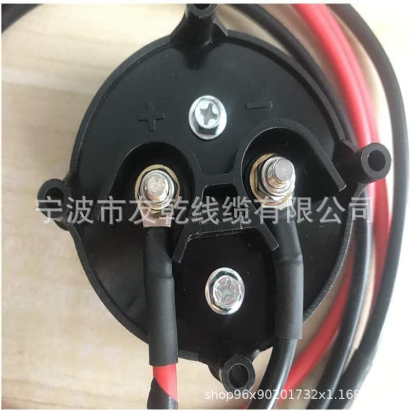Golf carts accept compatible Yamaha golf cart MAC DC charger receivers,