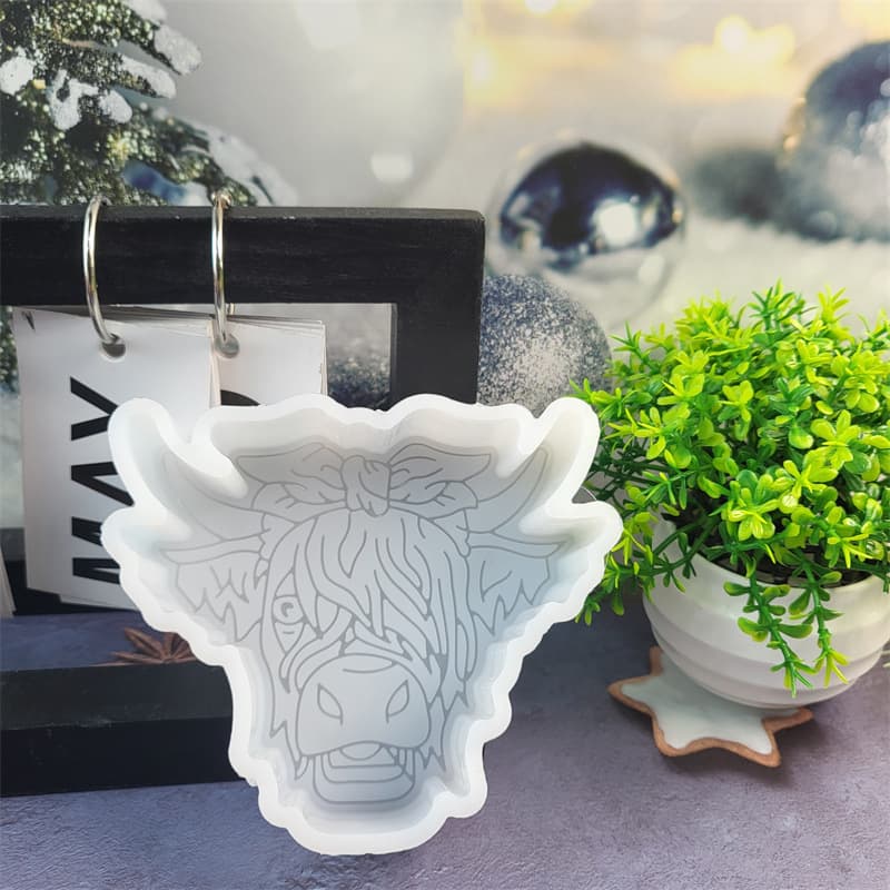2844 Plateau Cow DIY Love Aromatherapy Mold Wings Lips Car Aromatherapy Candle Silicone Mold