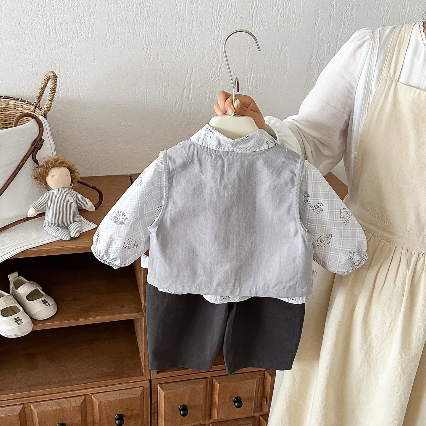 New Baby Spring/Fall Boys' Fashion Casual 3-Piece Set: Stylish Shirt, Vest, and Pants