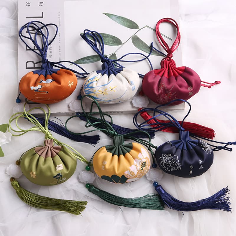 Manufacturer New Style Ancient Tassel Pouch Hanfu Portable Small Pendant New Chinese Scented Bag Retro Sachet Empty Bag
