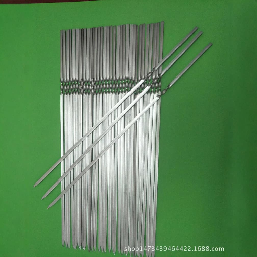 Wholesale stainless steel barbecue skewers, mutton skewer needles, grilling pins, iron skewers, and barbecue tools