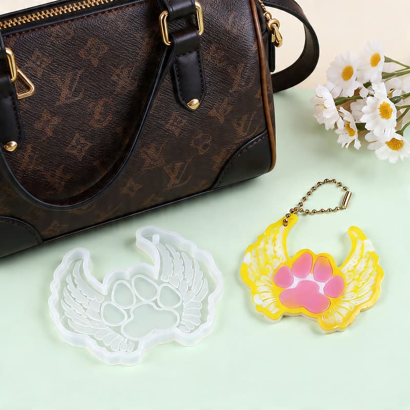 Angel Wings Cat Paw Quicksand Silicone Mold DIY Epoxy Resin Keychain Pendant Mirror Mold Baking Mold