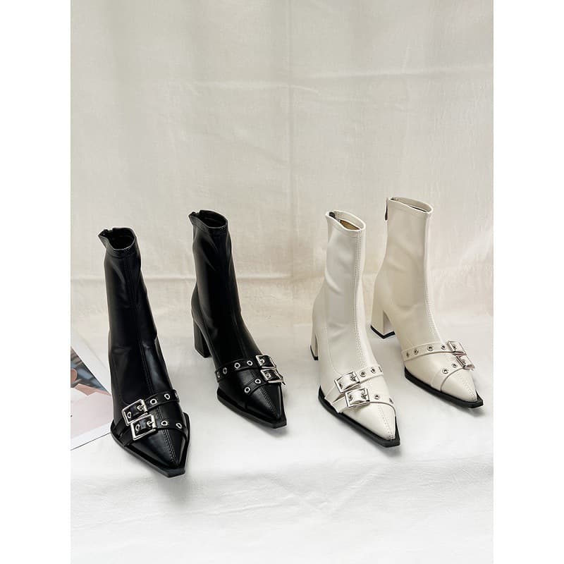 2025 autumn and winter pointed belt buckle thick heel short boots for women European and American style high heel back zipper soft leather slimming short boots