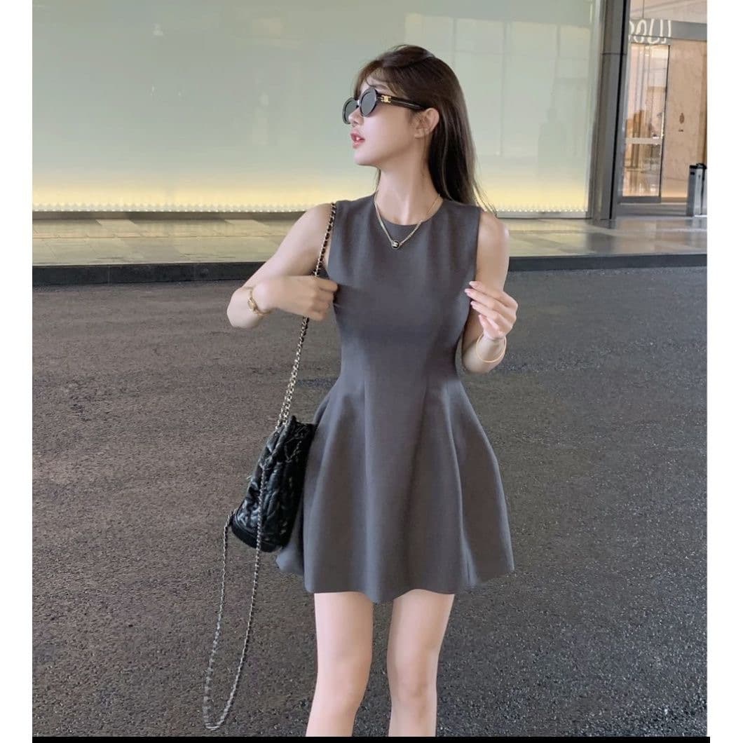 Improved round Neck Sleeveless Fashionable Simple Design Polyester Fabric High Waist Short A-Line Dress Pre-Order Inspection Required