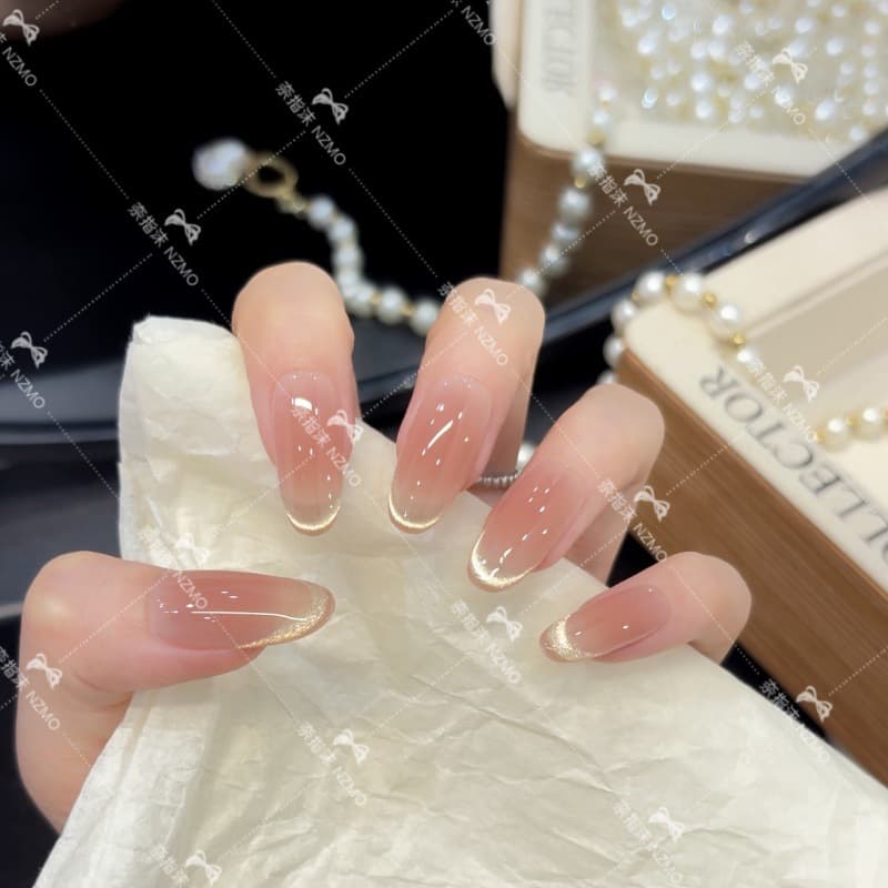 [Vitality Girl] Autumn Elegant Daily Minimalist Handmade Skin-Brightening Press-On Nails