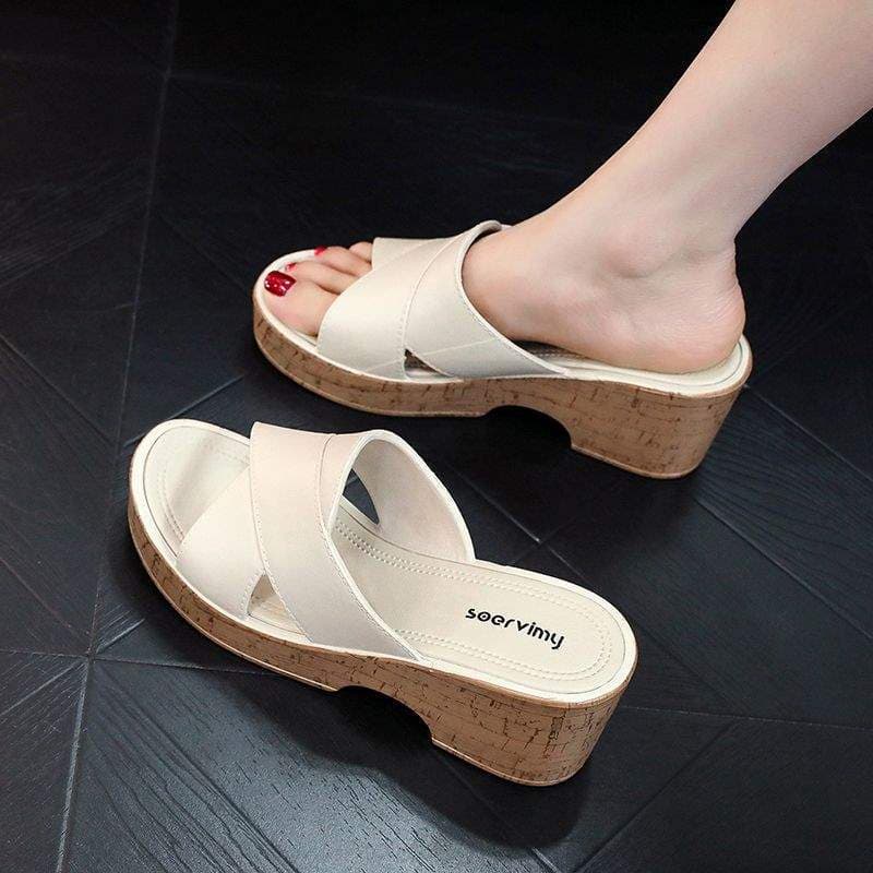 Two-tone Chunky Heel Sandals for Women Summer Beach Flip Flops Fashion High Heel Slippers