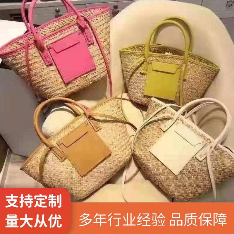 New Summer Simple Large Capacity Beach Bag Tote Handbag Shoulder Bag Straw Woven Bag Handmade