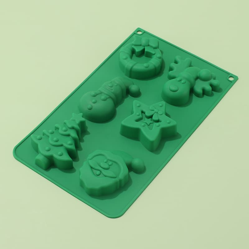 Christmas 6-Piece Silicone Cake Mold Set: Christmas Tree, Wreath, Elk, Snowman, Star, Santa Claus DIY Decorations