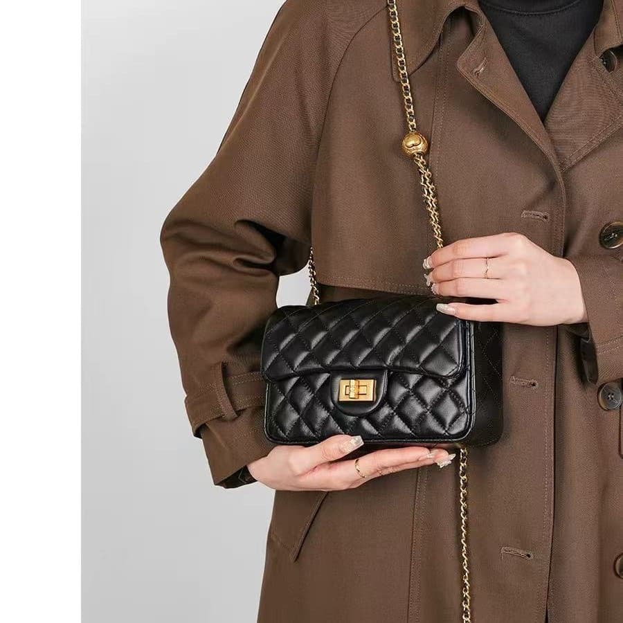 High-end shoulder bag, crossbody bag, stylish new chain handbag, fashionable small fragrant rhombus crossbody bag
