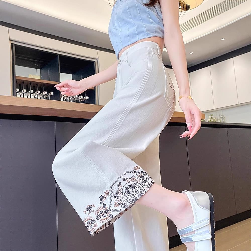 European new Chinese style white embroidered straight thin jeans for women summer new small nine-point pants high waist and wide