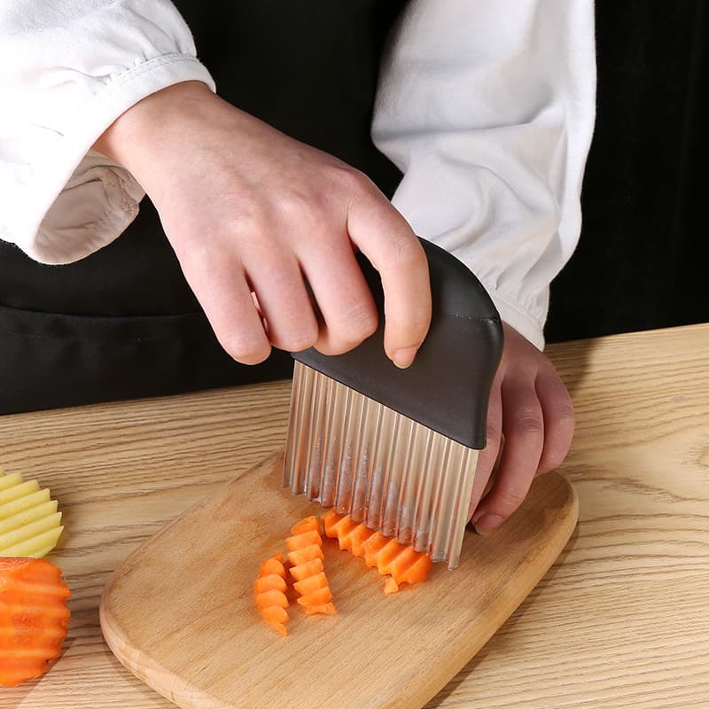 Stainless Steel Potato Kitchen Tool Multifunctional Stainless Steel French Fry Cutter Wave Slicer