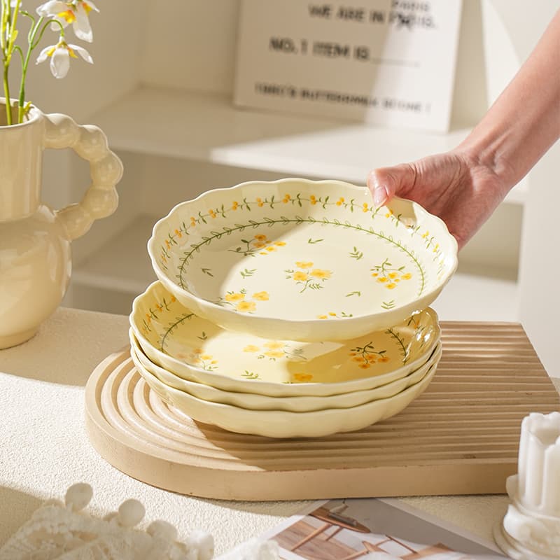 Fresh Style Ceramic Plate 8-Inch Dinner Plate Underglaze Ceramic Bowl and Dish Tableware Dinner Plate Premium Feel Deep Plate