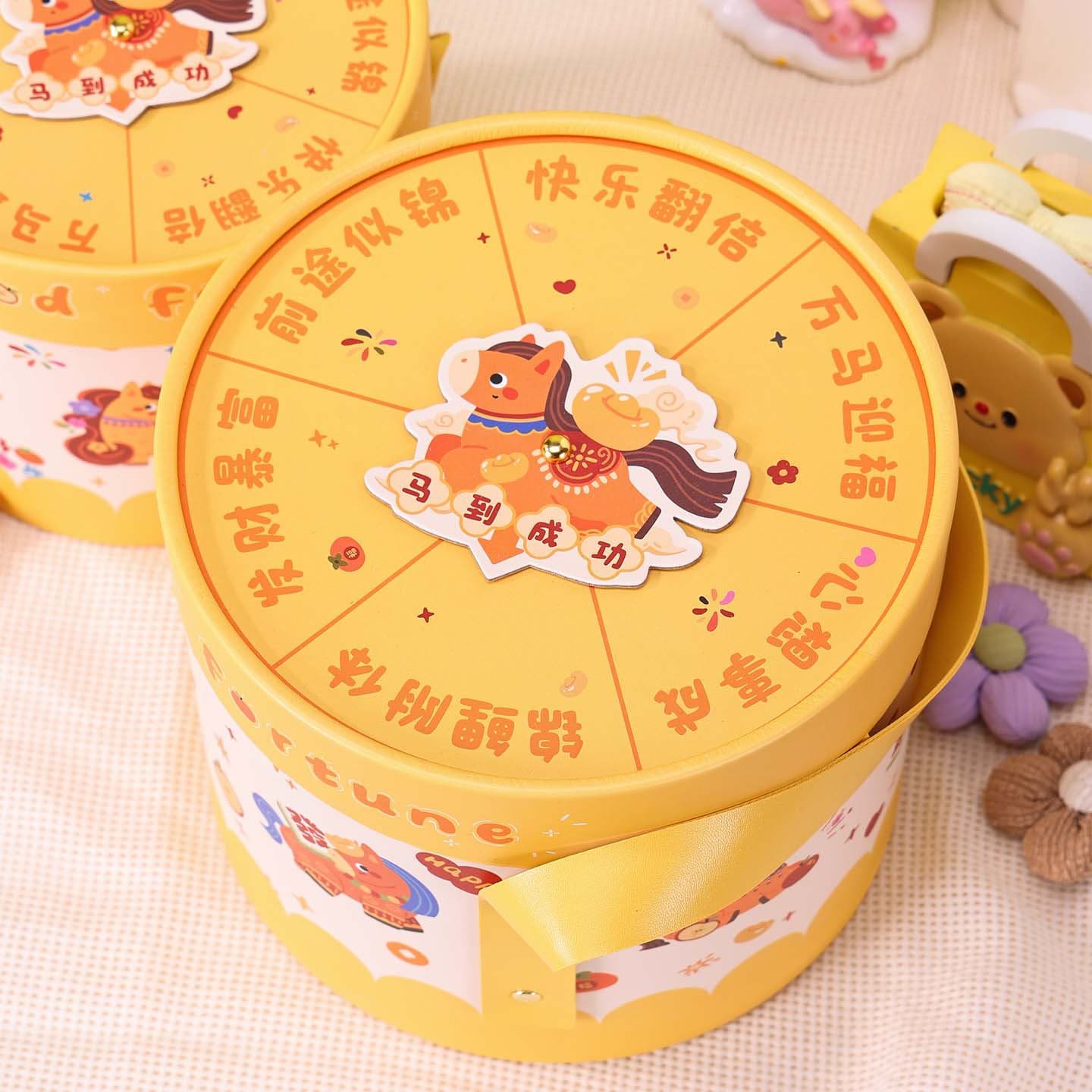 New Children's Day Gift Box Cartoon Round Hug Bucket Portable Box Baby Birthday Party Favor Empty Box In Stock