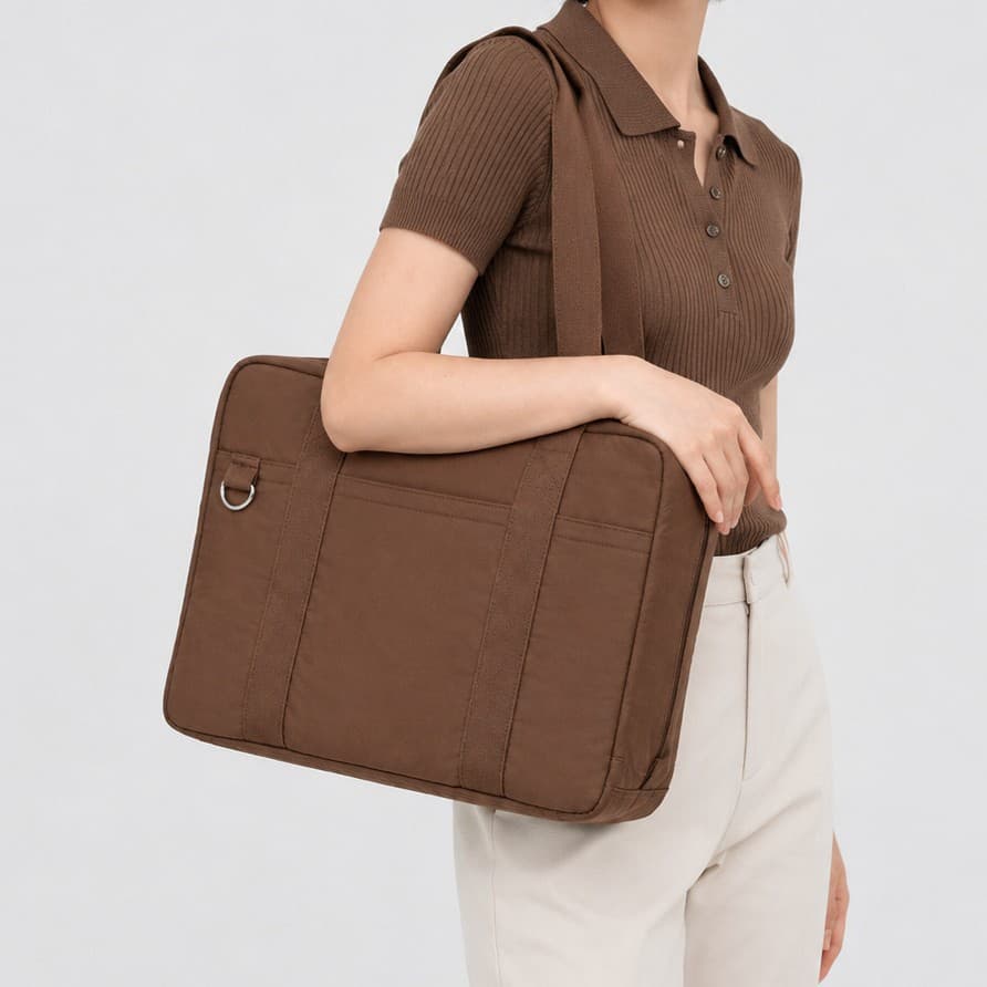 Hot-selling new large-capacity multi-compartment computer bag wholesale college style daily work and commuting portable shoulder bag