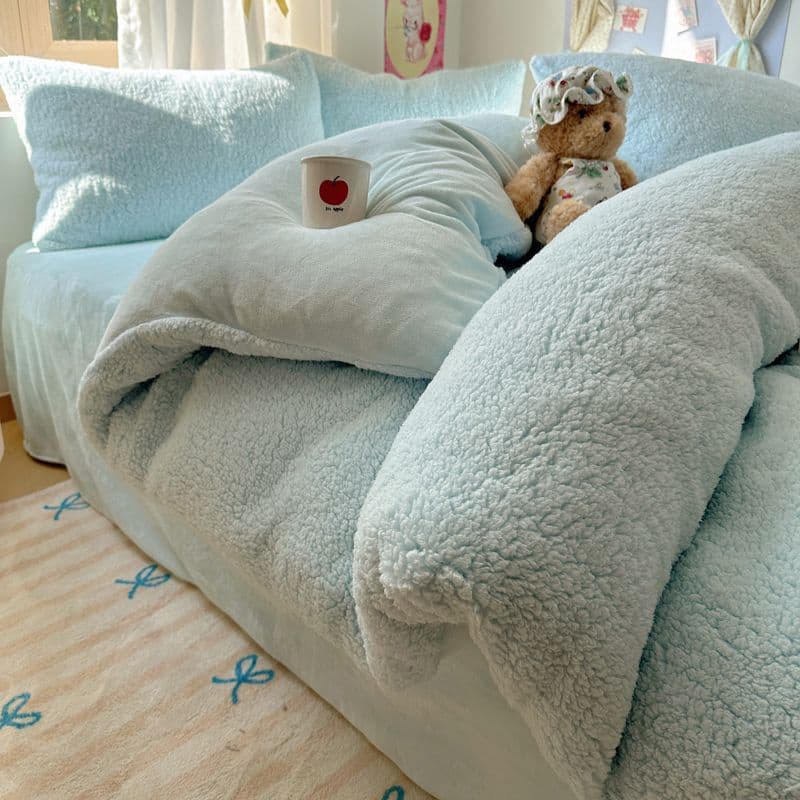Winter lamb milk fleece bed four-piece set, coral fleece plush thickened flannel surface duvet cover and bed sheet three-piece set