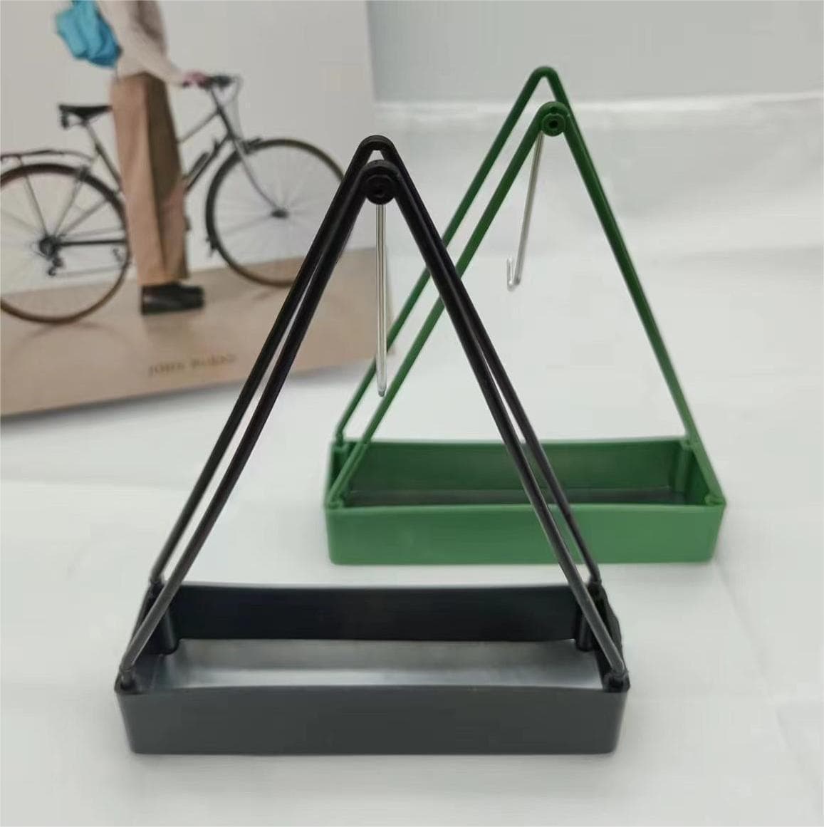 Creative triangular incense coil holder, multifunctional thickened fireproof and waterproof sandalwood incense stand for camping, household, and outdoor use