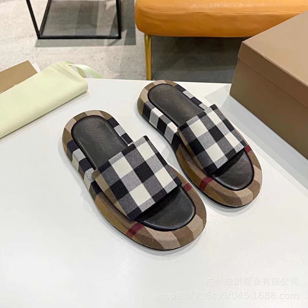2023 Summer Casual Women's Shoes Plaid Fabric Fashion Slide Sandals Daily Outdoor Wear INS Trendy Brand