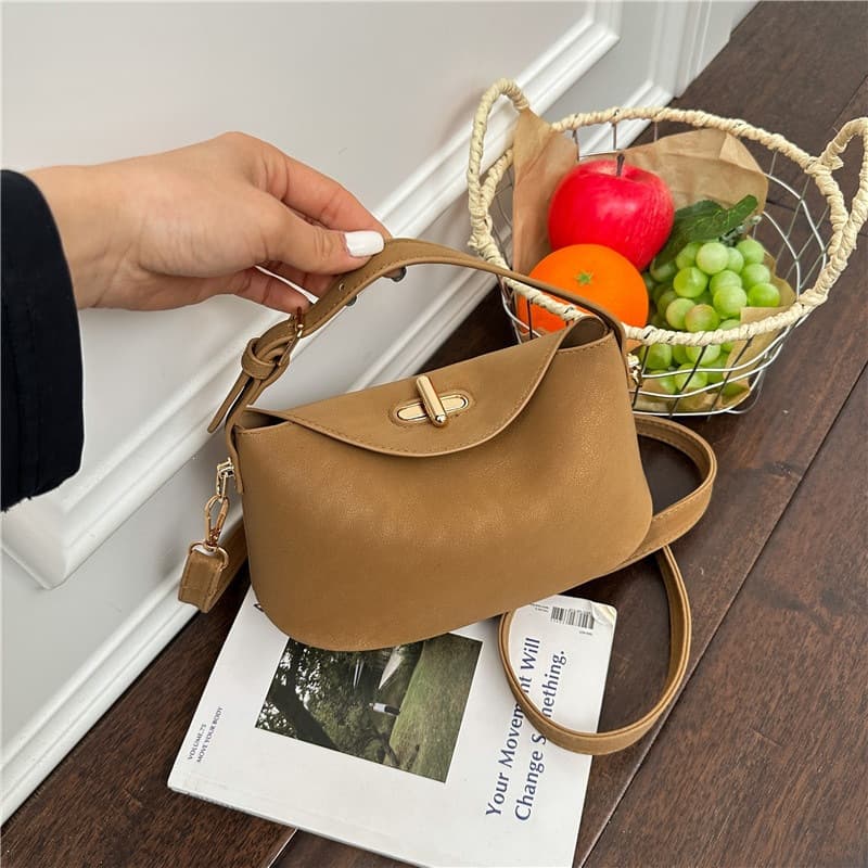 Korean Daily Style Handheld Bucket Bag for Women 2026 New Trendy Versatile Yuanbao Bag Simple Shoulder Crossbody Bag