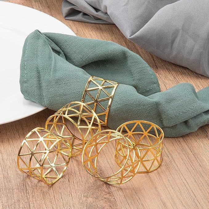 European and American geometric metal napkin ring, fashionable wedding-themed exquisite napkin buckle ornament, creative Western restaurant simple napkin ring