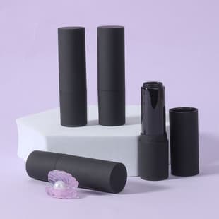 In Stock Matte Black Men's Lip Balm Tube Clay Texture Lipstick Tube DIY Cosmetic Moisturizing Lip Balm Empty Tube