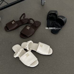 Miu Miu Style Square Toe Thong Flip Flops Women Spring Summer New Flat Roman Sandals Casual Versatile Beach Slippers