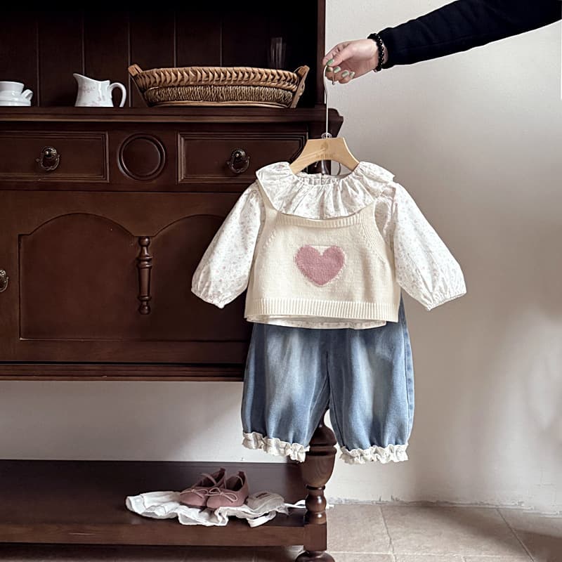 New Baby Faux Two-Piece Sweater Spring Outfit for Girls, Stylish 1-Year-Old Infant Spring 3-Piece Set