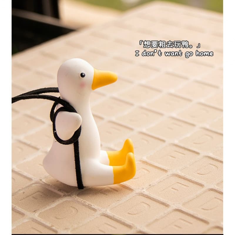 Swing duck car pendant swing car rearview mirror pendant pendant car interior accessories female perfume cute duck