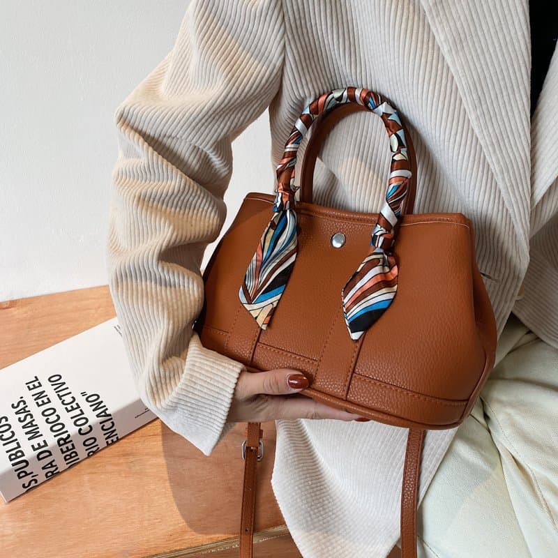 2021 New Simple Lychee Pattern Silk Scarf Shoulder Crossbody Bag, Fashion Street Style Large Capacity Trendy Women's Bag Beautiful