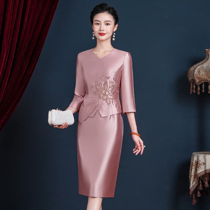 Autumn and winter wedding banquet mother's toast dress dress noble young happy mother-in-law cheongsam fake two-piece set [9978]