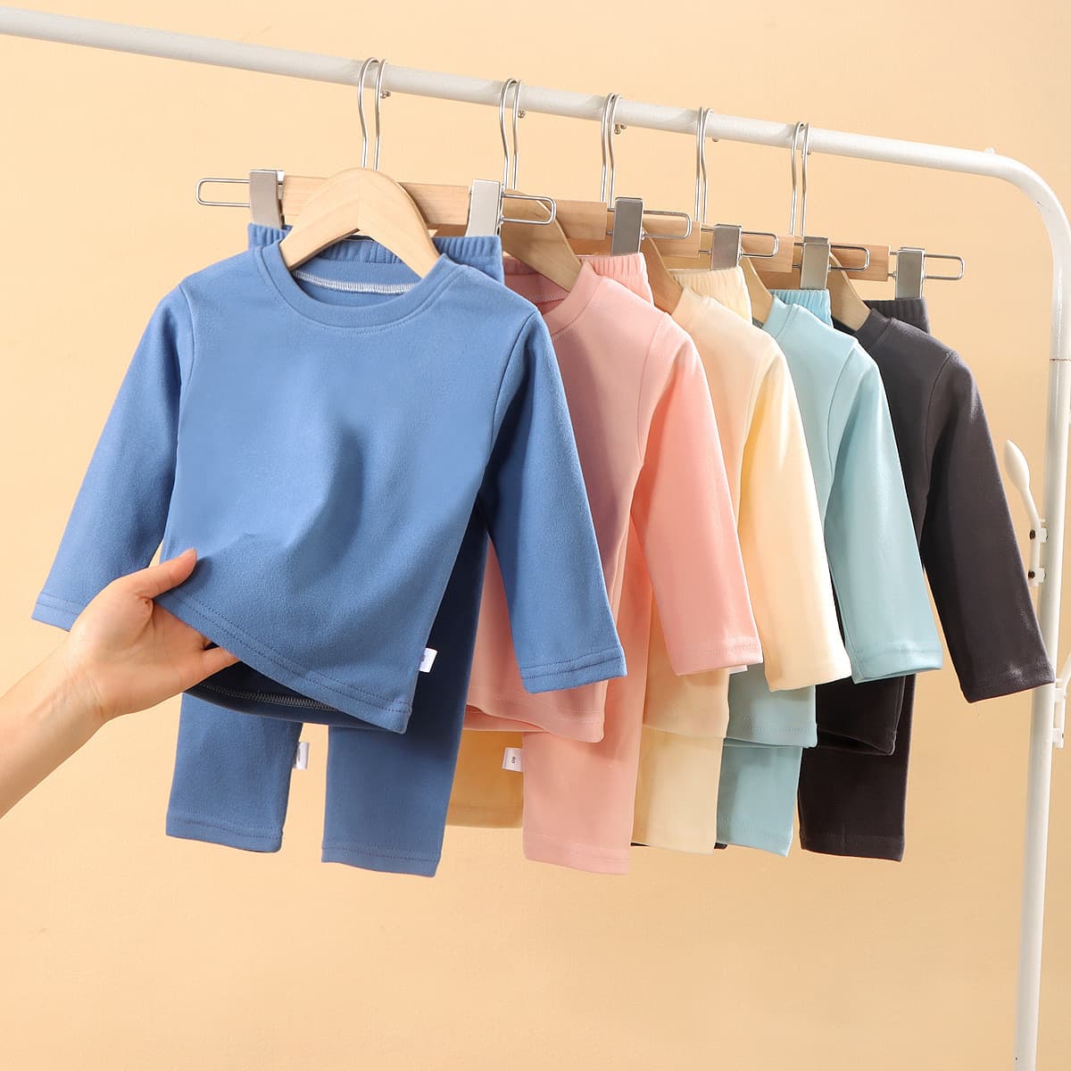 Children's Thermal Underwear Set with Velvet Fabric for 2024 Autumn/Winter, Solid Color Boys and Girls Autumn Clothes and Pants, Long-Sleeve Base Layer Loungewear