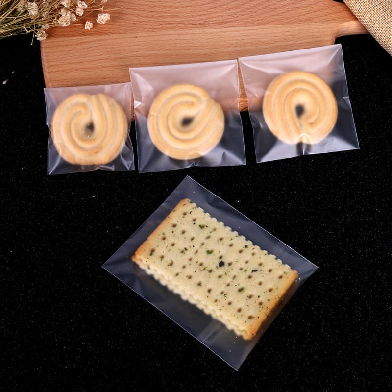 Frosted Transparent Self-Adhesive Bags for Baking Packaging, 100 pcs/pack, Food-Grade Candy and Cookie Bags, Best-Selling for Cross-Border