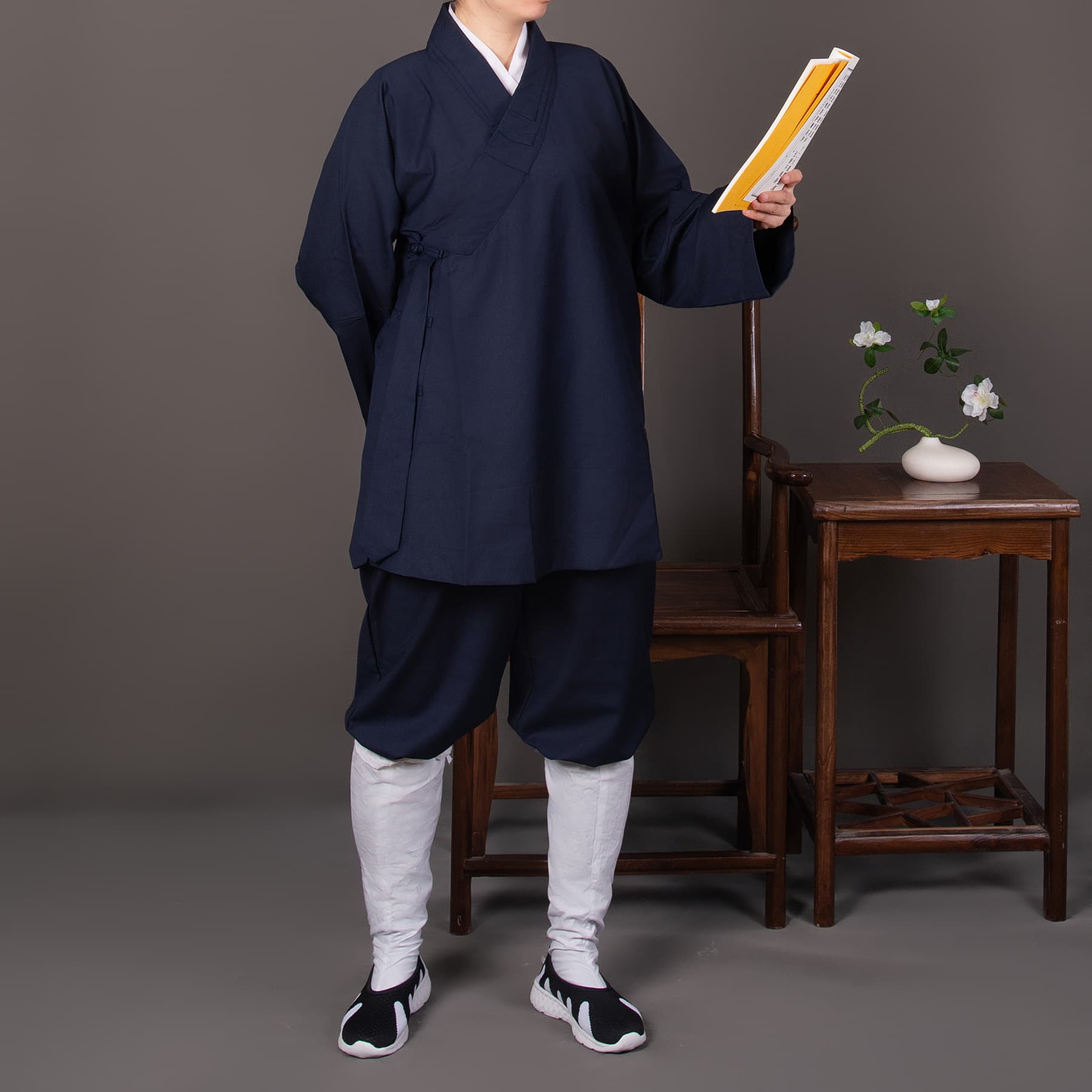 Manufacturer supply Shangxinyuan serge slanted front short jacket Taoist attire, Taoist robe unisex blue practice uniform, Taoist robe