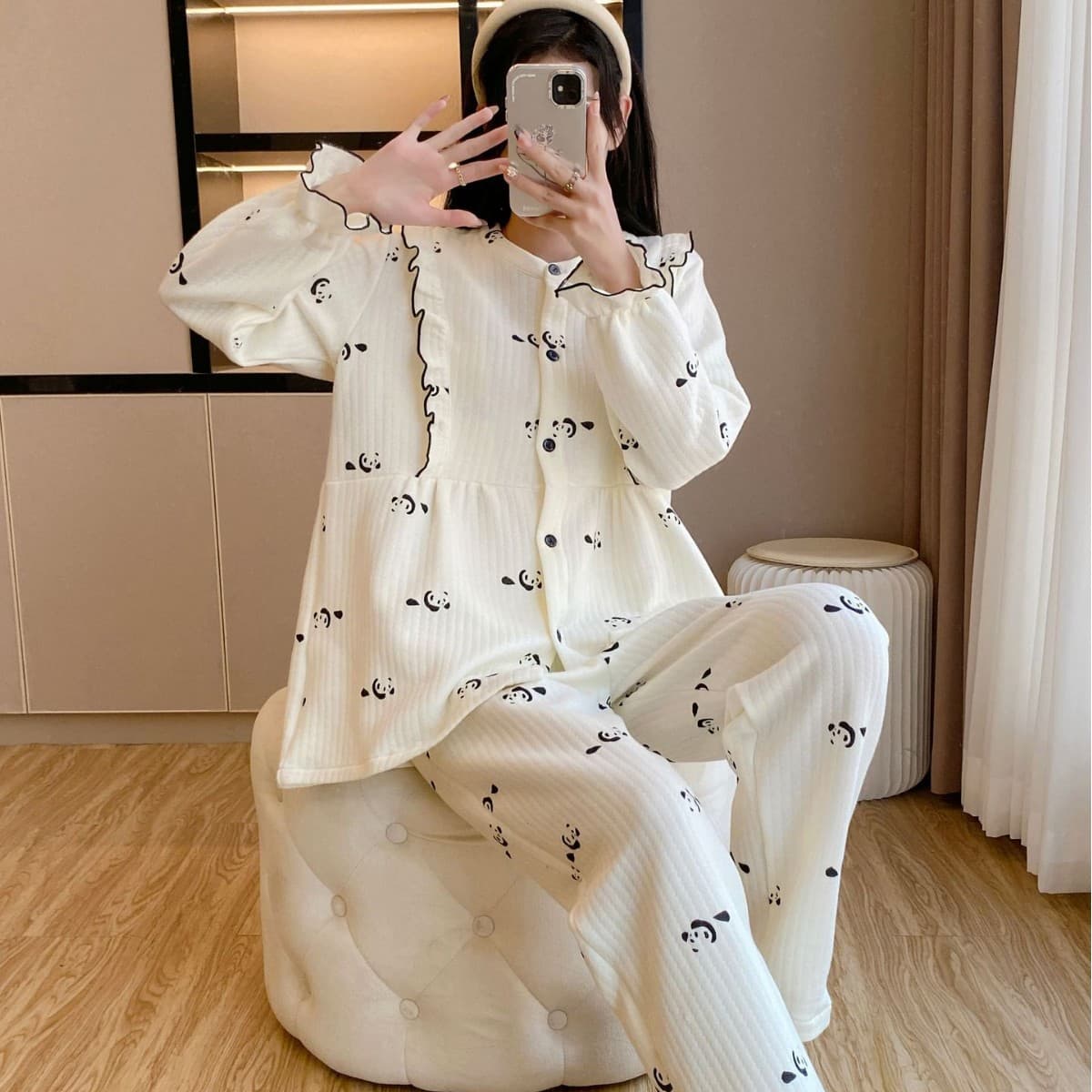 Autumn/Winter All-Cotton Warm Long-Sleeved Sweet Casual Nightgown with Three-Layer Air Cotton Lining for Maternity and Postpartum Care