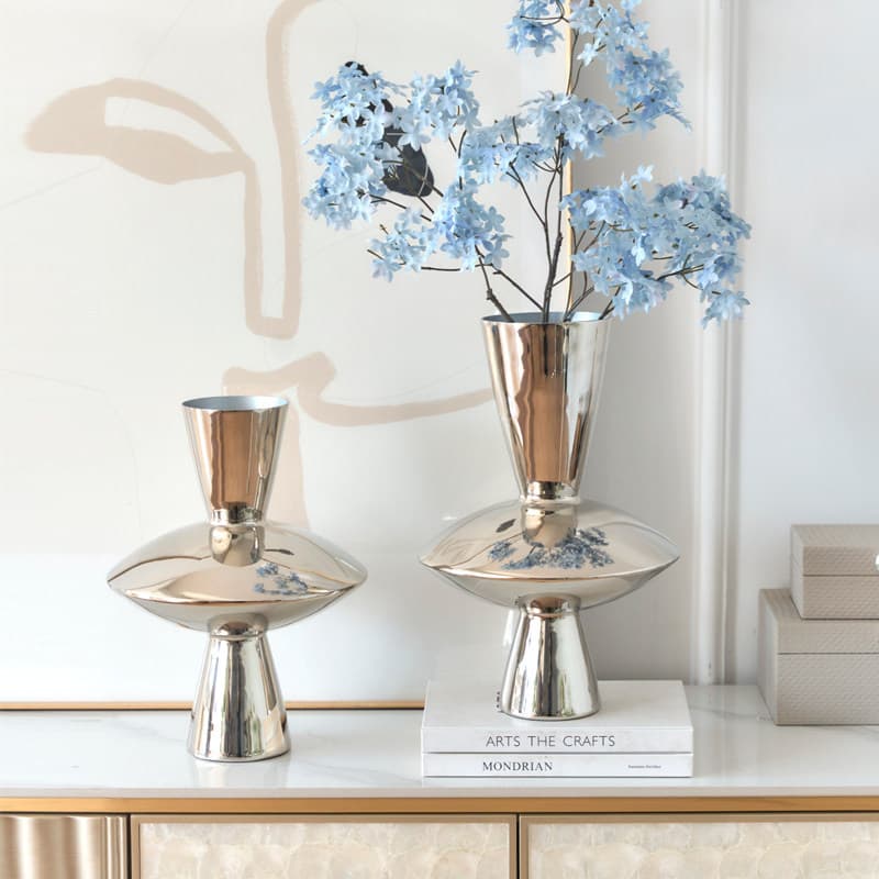 Indian Craft Aluminum Flying Saucer Vase, Luxury Showroom TV Cabinet High-End Metal Silver Vase Decorative Ornament