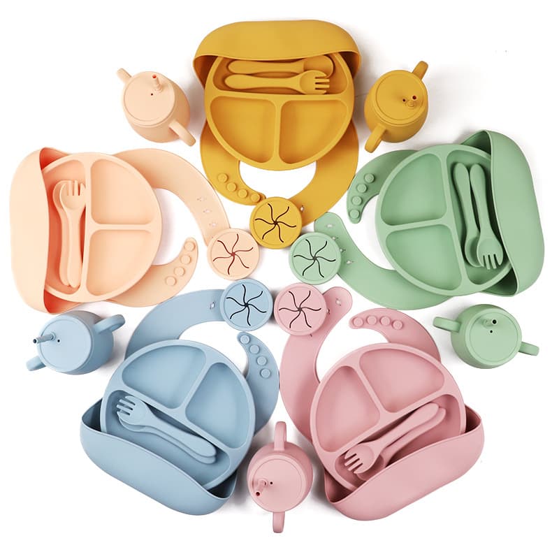 Children's Silicone Dinnerware Set Baby Feeding Plate Divided Platter Bib Toddler Utensils Full Set Mother And Baby Supplies