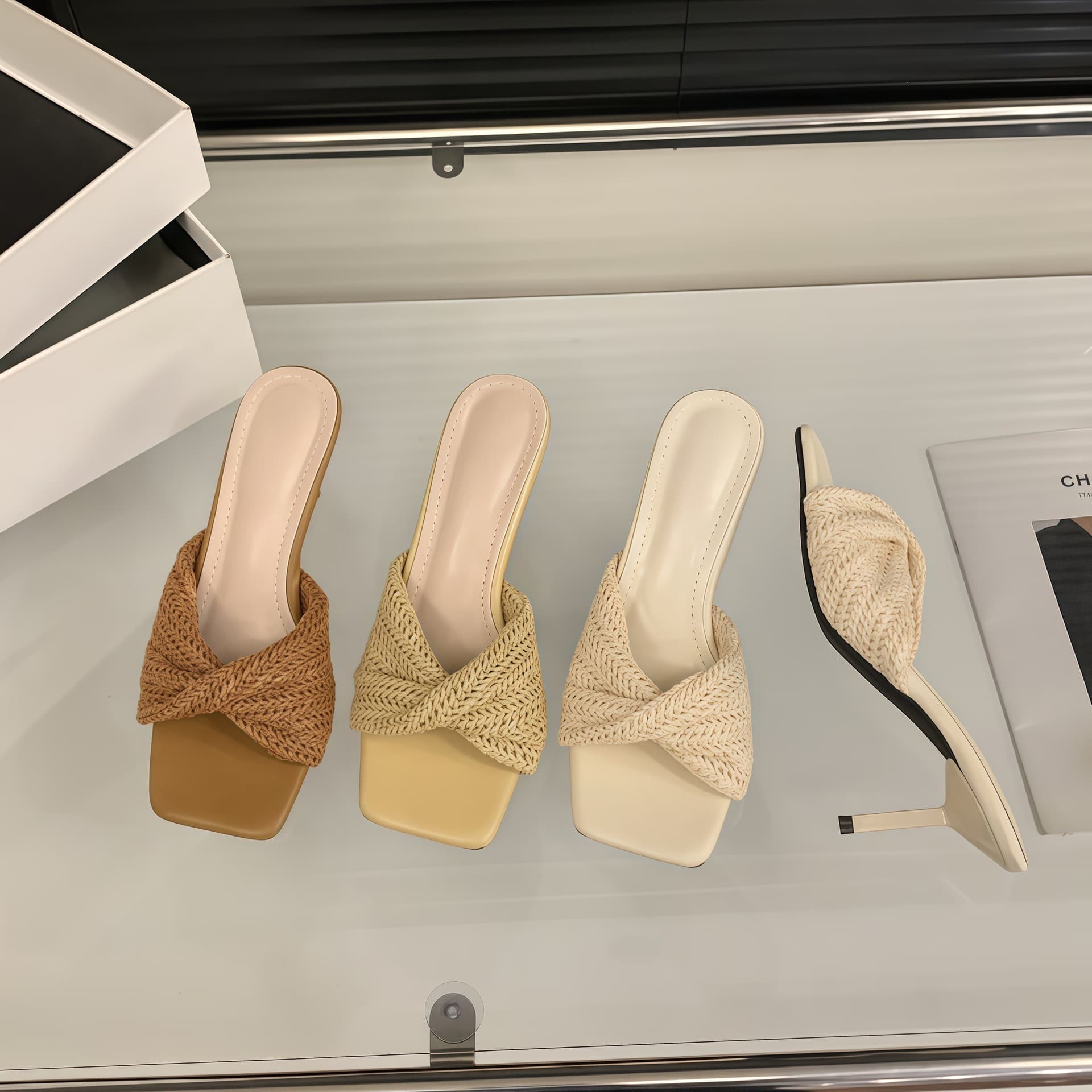 Chuyuji Niche High Heels French Woven Sandals Fairy Shoes for Outdoor Wear 2026 New Summer Style to Match Dresses