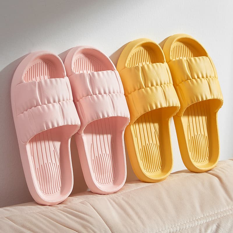 EVA Slippers for Men and Women Summer Couple Indoor Home Bathroom Non-Slip Cloud-Like Comfort Sandals Summer Wholesale