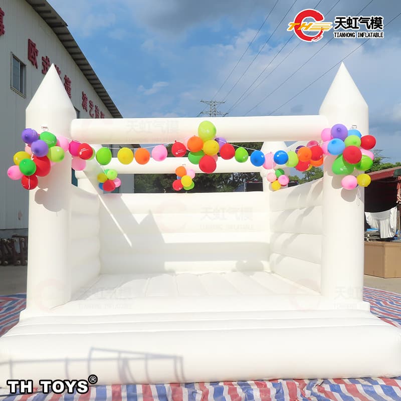 Inflatable Wedding Bounce House Event Site Atmosphere Celebration Supplies Reusable Economical