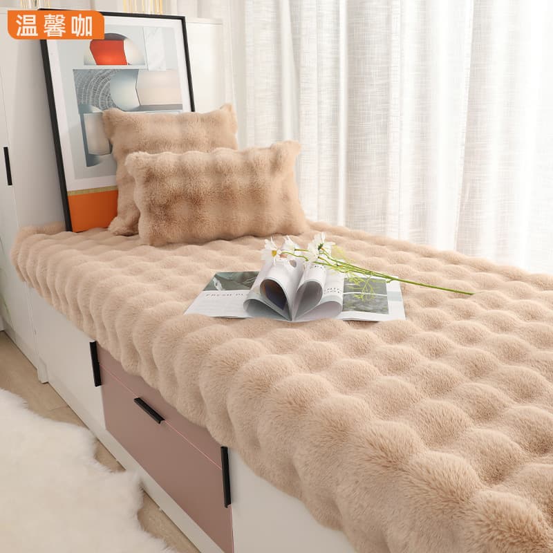 Nordic style ins bubble imitation rabbit velvet balcony bay window mat cream style living room sofa blanket non-slip bedroom bedside blanket