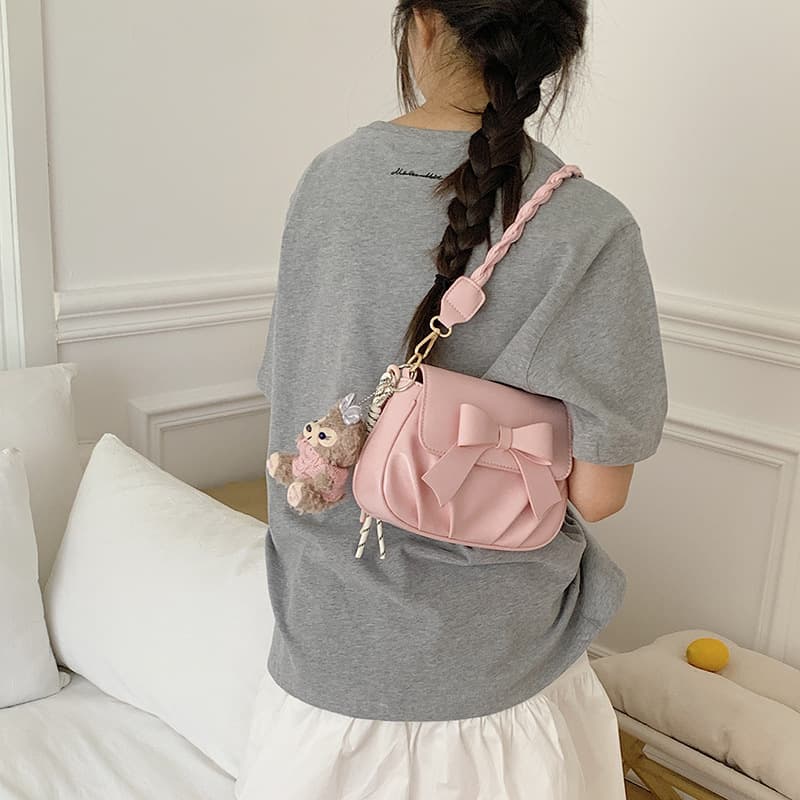 Saddle Bag for Women 2026 Summer New Style Minimalist Shoulder Crossbody Bag Niche Commuter Cloud Bag Underarm Women's Bag