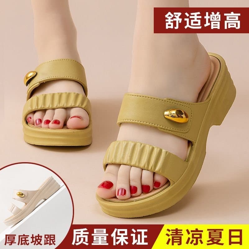 Women's Slippers New Style Soft Sole Thick Sole Summer Versatile Fashion Non-Slip Height-Increasing Mom Shoes Odor-Resistant High-Value Trendy Women's Shoes