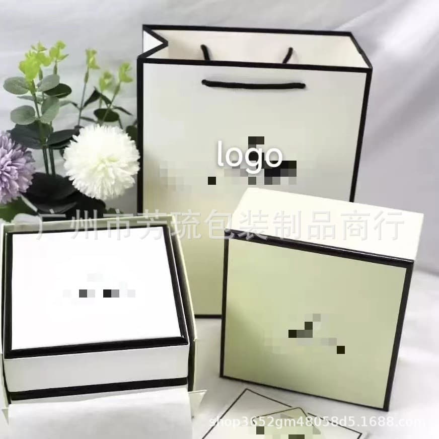 In-stock Chanel-style watch box, replacement Chanel packaging box storage box gift box manual gift bag