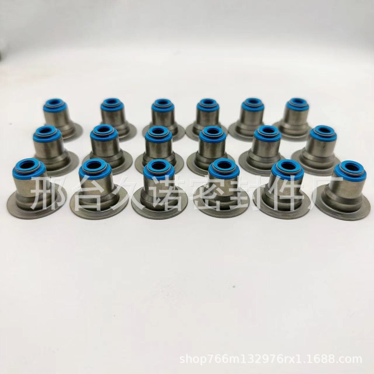 Fluororubber valve stem seals suitable for GM Chevrolet 4.8, 5.3, 5.7, and 6.0 engines. (Model number: 12482063)