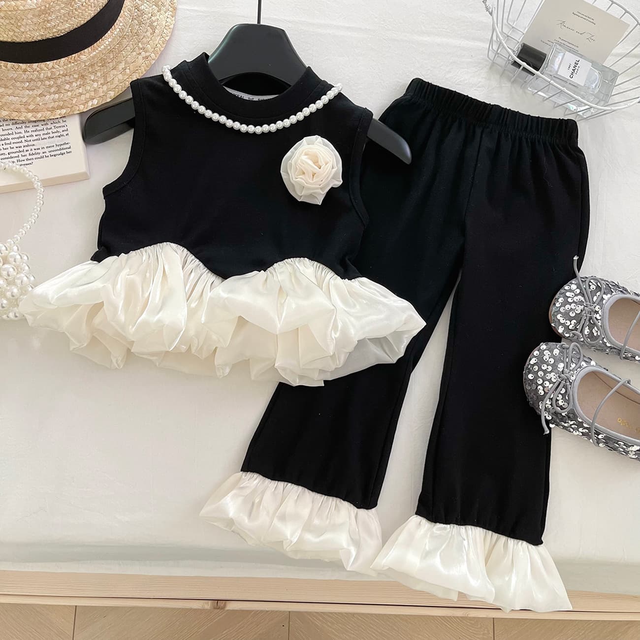 2025 Summer New Girls Two-Piece Casual Ruffle Dot Patchwork Sleeveless T-Shirt and Flared Leggings Set