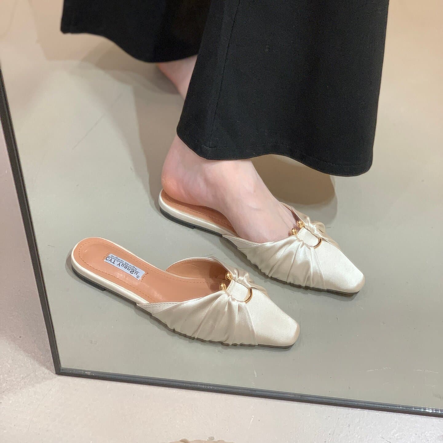 French-Style Elegant and Gentle Fairy-Style Mules for Women, 2026 Summer New Model, Slip-On Sandals to Match Dresses
