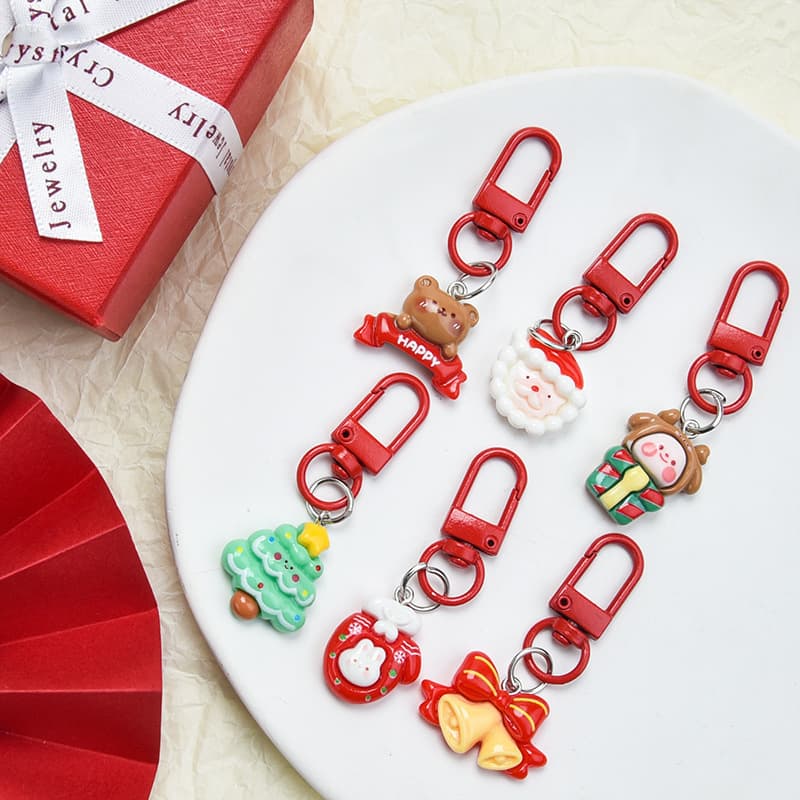 Christmas Keychain Pendants Cute Cartoon Santa Claus Reindeer Snowman Bag Charms Couple Gifts