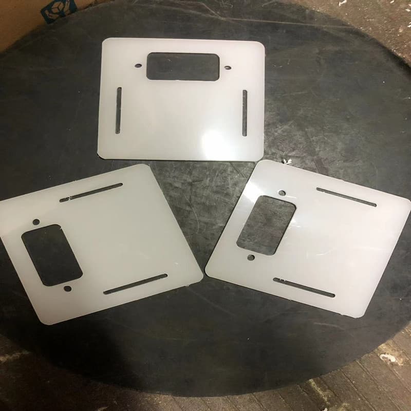 Wholesale white cosplay convention DIY animal costume tail fixing backplate, belt-mounted acrylic backplate for cosplay DIY.